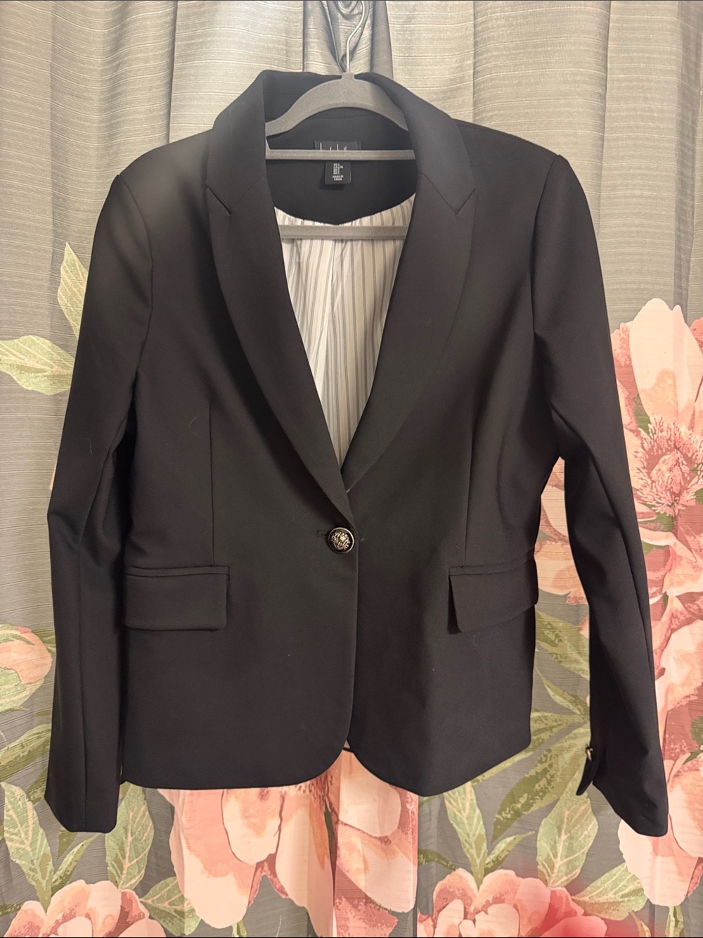 Nicole Miller Black Single-Button Notch Lapel Blazer